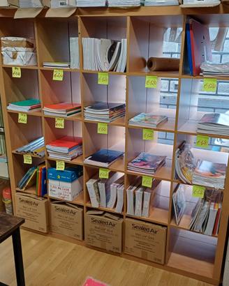 libreria a cubetti