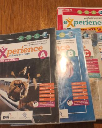 Libro Scienze Experience Medie ISBN 9788869645600