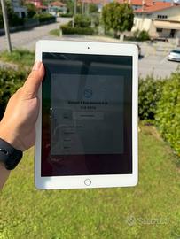 Ipad 6ª generazione – 128GB – Gold