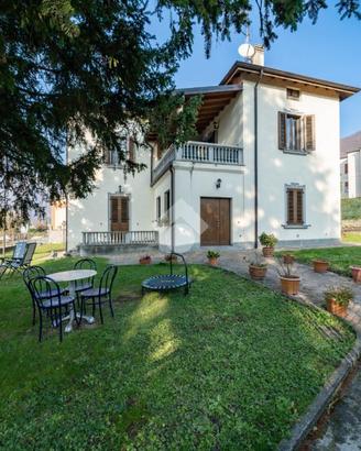 VILLA SINGOLA A GALBIATE