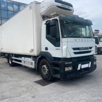 Iveco Stralis 360 CV EEV con Frigo Chereau