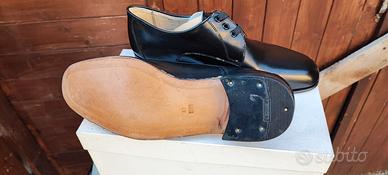 scarpe nere basse vera pelle in uso polizia ita