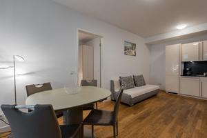 Trilocale via lancia ristrutturato san paolo