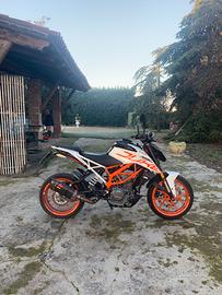 Ktm duke 390