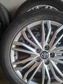 Gomme Michelin su cerchi Toyota C-HR 18'