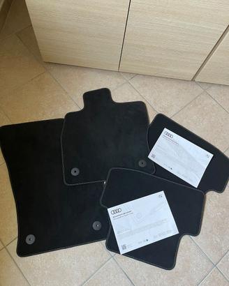 Tappetini tessuto originali Audi A3 8Y1863011JTV