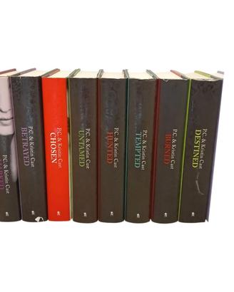 LA CASA DELLA NOTTE saga libri P.C. e Kristin Cast