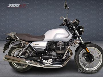 MOTO GUZZI V7 Special