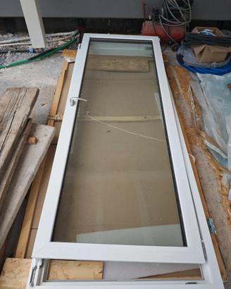 BALCONE FINESTRA INFISS INTERNORM PVC KF310 90x230
