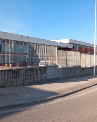 Sassari Ampio Negozio