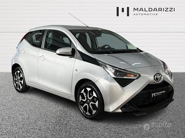 TOYOTA Aygo 5p 1.0 x-play 72cv