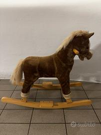 Cavallino a dondolo in peluche – come nuovo