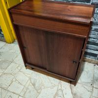 MOBILE BASSO IN STILE SVEDESE IN TEAK anni '60/70