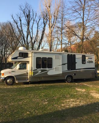 Camper americano Forest River
