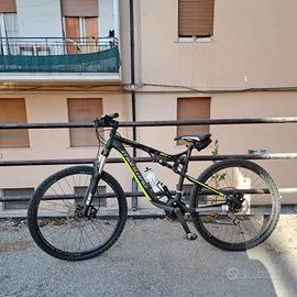 
Bicicletta Montano in alluminio 