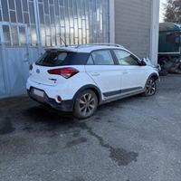 Hyundai I20 1.4 CRDI anno 2016 (solo ricambi)