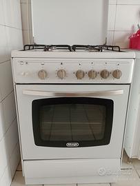 Cucina con forno a gas