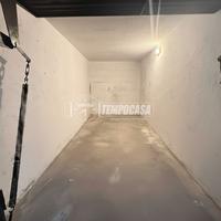 Box a Monza Via Arrigo Boito 1 locali