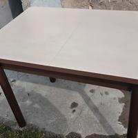 Tavolo da Cucina allungabile Perfetto!!