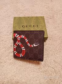 Portafoglio Gucci – nero con serpente