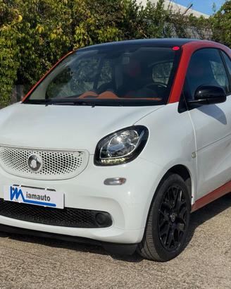 SMART ForTwo 1.0cc 71cv AUTOMATICA TETTO PANORAM