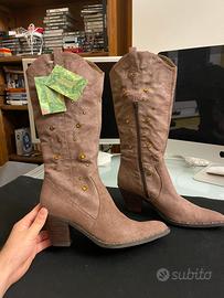 Stivali Vintage American Eagle N 39 Y2K Nuovi Con