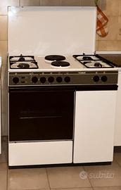 Cucina a gas con forno