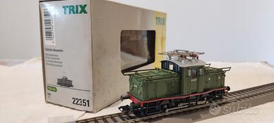 TRIX H0 22351 NSB El 10 Locomotiva pred Selectrix