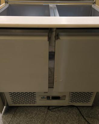 Saladette refrigerata