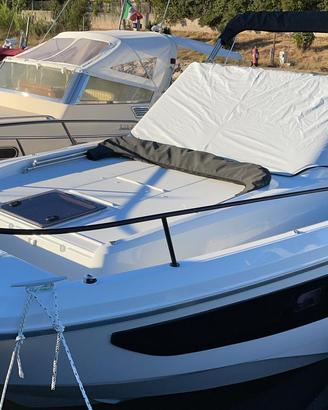 Beneteau Flyer 9 con coppia di Mercury 250 V8 2021