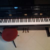 Pianoforte verticale nero