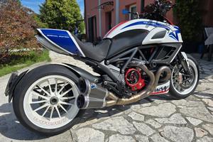 Ducati Diavel Carbon 1200