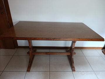 Tavolo da cucina in legno massello 