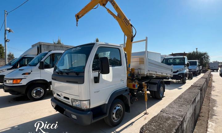 NISSAN CABSTAR RIBALT. TRILATERALE + GRU