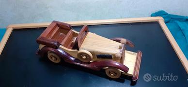 Scultura in legno auto Rolls Royce giocattolo vint