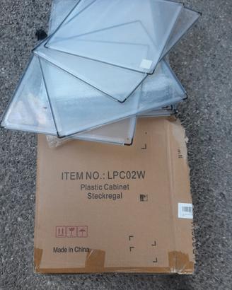 Piccolo recinto in plastica da comporre 