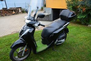 Honda sh150