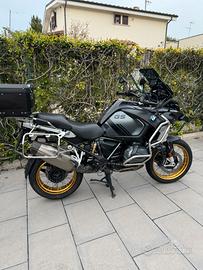 R1250gs ADVENTUR triple black 2022