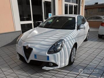 Alfa Romeo Giulietta 1.6 JTDm TCT 120 CV Automatic