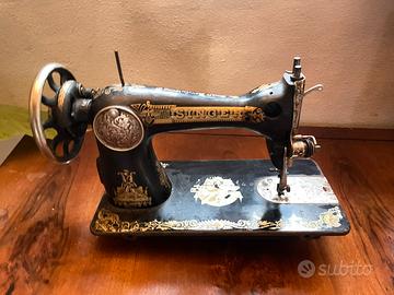 Macchina da cucire singer antica oro e nera