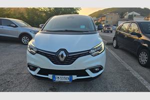 RENAULT Scénic dCi 8V 110 CV Energy Bose