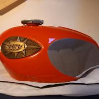 serbatoio bsa /triumph in eccellenti condizioni