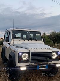 LAND ROVER DEFENDER 90 TD4 SW “SE” 2400 cc 122cv