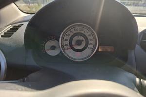 auto Mazda 2 anno 2009 1200 benzina