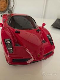 Ferrari  radiocomandata Nikko modello RDC-140112A(