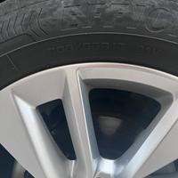 Pneumatico Continental 205/55-r17