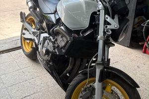 Solo per amatori Honda Hornet 600cc 4 cilindri