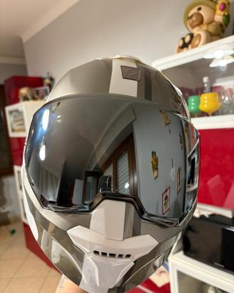 Casco scorpion exo