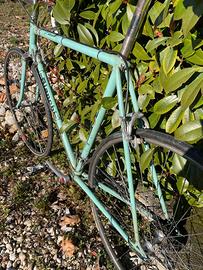 Bici BIANCHI d'epoca per Eroica (ruote escluse)