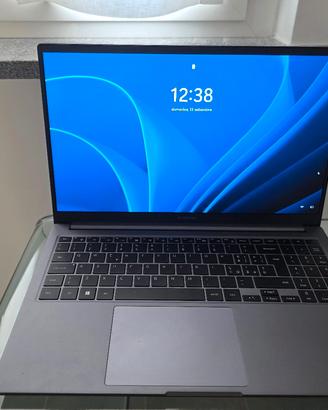 Galaxy Book4 15,6" i3 8GB 256GB – Come nuovo